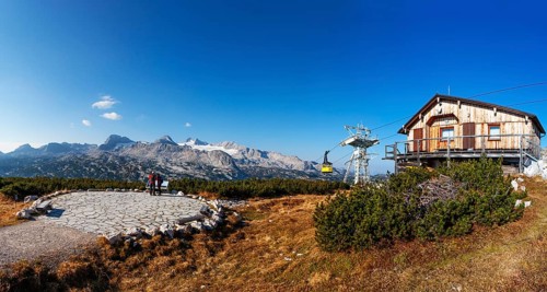 View from the World Heritage Site to the Hoher Dachstein