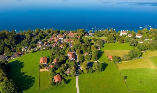 Ammerland with Ammerland Castle