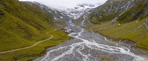 Mountain valley Schlegeisgrund with meandering Schlegeisbach