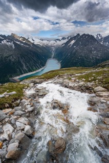 View from the Berliner Hoehenweg to torrent and Schlegeis reservoir