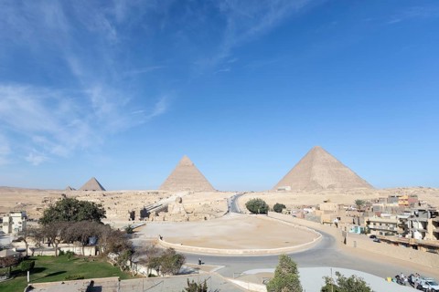 The three main pyramids and the Sphinx