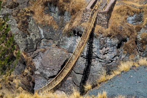 Qu'eswachaka suspension bridge