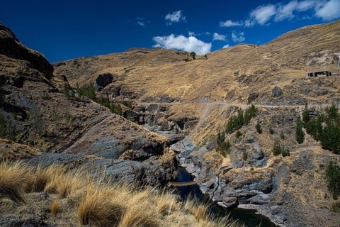 Qu'eswachaka suspension bridge
