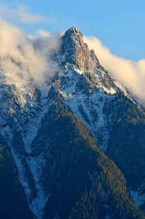Clouds at the summit Pierre Avoi