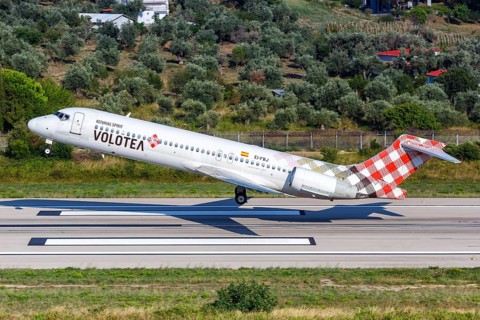 A Boeing 717-200 of Volotea with registration number EI-FBJ at Skiathos Airport