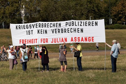 Demo against corona rules on the Rhine meadows