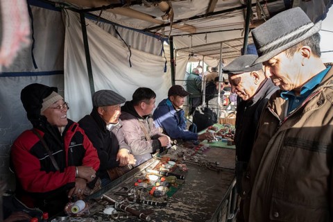 Naran Tuul Market
