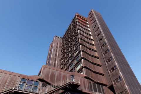 Office building with facade made of corten steel