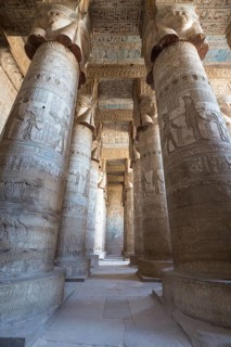 Outer hypostyle hall