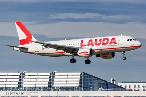 A Lauda Airbus A320 aircraft with the registration OE-LOI lands at Stuttgart Airport