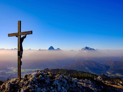 Summit cross of the Berchtesgadener Hochthron