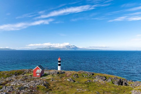 Lyngstuva Lighthouse