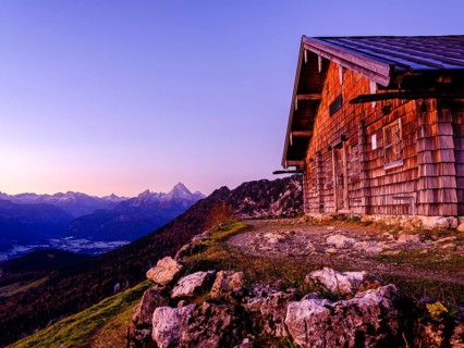 Scheibenkaser alpine hut in the morning light