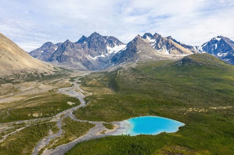 Lake Aspevatnet off Bergen in the Lyngen Alps