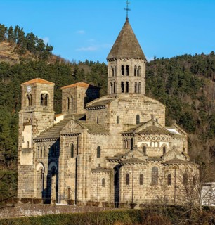 Romanesque church of Saint Nectaire