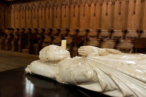 Tomb of Pope Clement VI inside Saint Robert abbey
