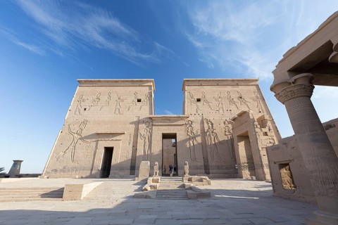 Outer temple court