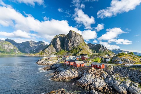 Rorbuer fishing huts on the fjord