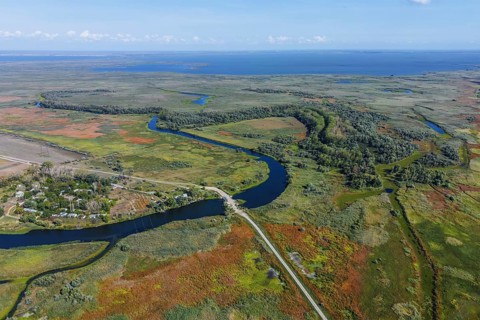 River meanders through landscape to the Kartal Lake