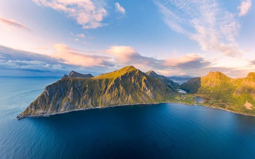View of Vareid and the mountains of Flakstadoya