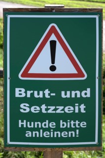 Warning sign for dog owners