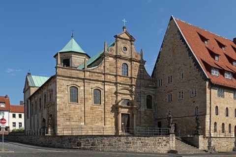 Holy Cross Church