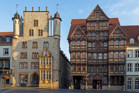 Tempelhaus and Wedekindhaus