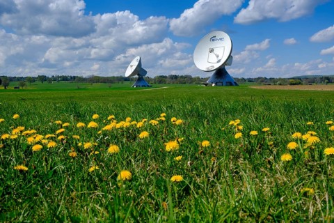 Large parabolic antennas of the Raisting earth station