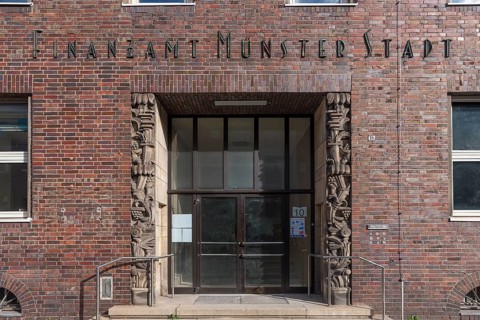 Entrance from the former