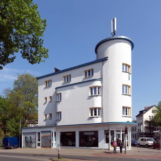 Residential and office building at the Black Sea