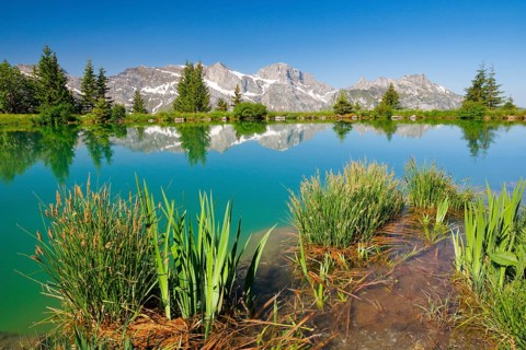 Lake Haerzli with view of Rotsandnollen