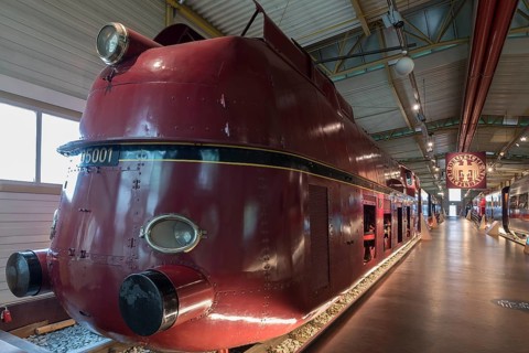 Steam locomotive 05001 with streamlined fairing of the German Reichsbahn