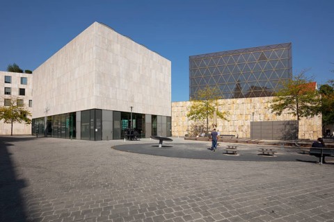 Jewish Museum and Jewish Main Synagogue Ohel Jakob at St. Jakobs-Platz