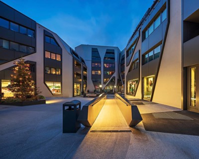 The Sonnenhof in the twilight with Christmas tree
