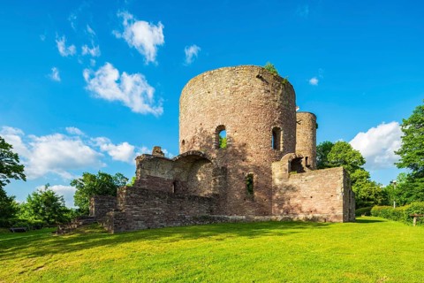 Castle ruin Krukenburg in Bad Karlshafen-Helmarshausen