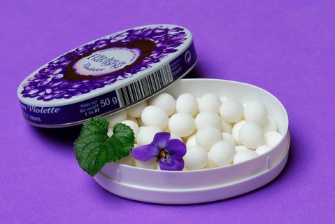 Violet pastilles