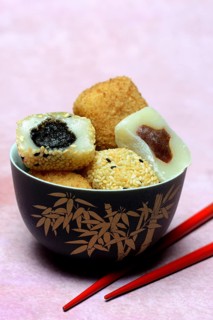 Different Mochi in bowl