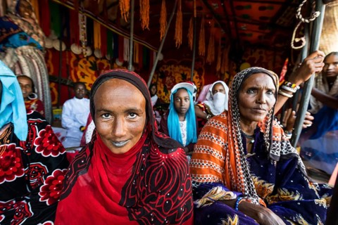 Colourful dressed toubou women