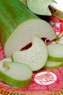 Taroleaf stalks on plates