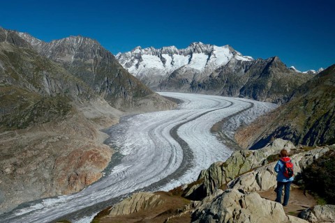 Moosfluh viewpoint