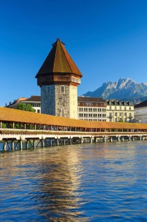 Chapel Bridge with Pilatus