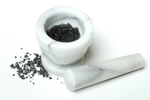 Black Hawaiian salt