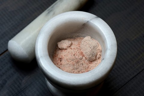 Kala Namak in mortar