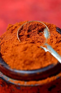 Paprika powder in spoon
