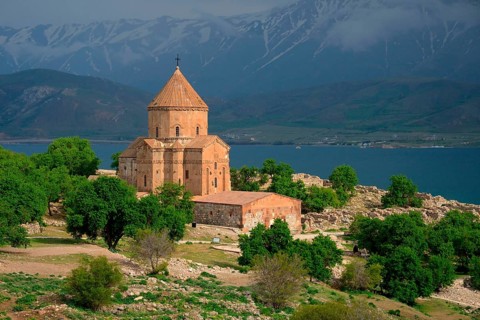 Holy Cross Church