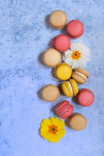 Luxemburgerli confectionery