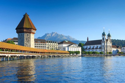Chapel Bridge with Pilatus