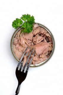 Pink canned tuna