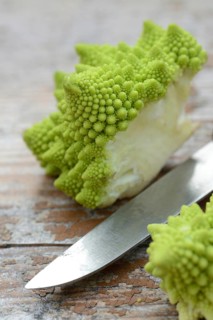 Romanesco cabbage with knife