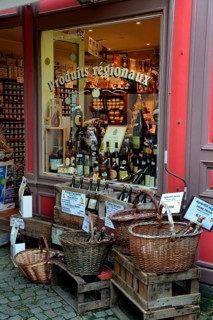 Shop with local products